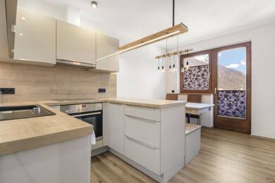 Wohnung zur Miete 900 € 3 Zimmer 77 m² 1. Geschoss Heiterwang 6611