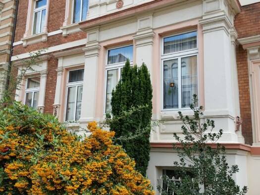 Wohnung zur Miete 335 € 1 Zimmer 38 m² 1. Geschoss Schillerstraße 52 Paulusviertel Nord 06114