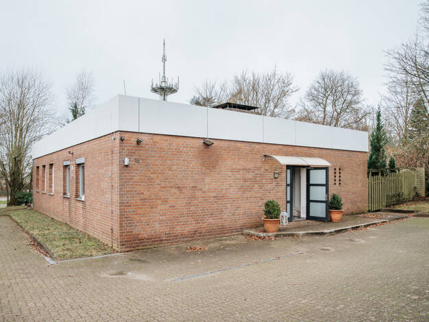 Haus zum Kauf 449.000 € 5 Zimmer 336,5 m² 2.784 m² Grundstück Hohenwestedt 24594