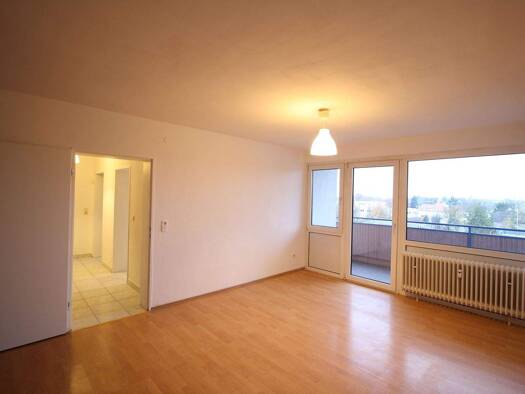 Wohnung zum Kauf 225.000 € 3 Zimmer 85 m² frei ab sofort An der Mainbrücke 19 Steinheim Hanau 63456