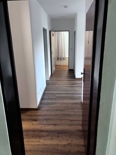 Wohnung zur Miete 580 € 3 Zimmer 74 m² 1. Geschoss frei ab sofort Edith-Stein-Weg 13 Selb Selb 95100