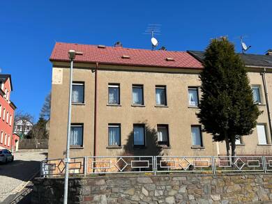 Reihenendhaus zum Kauf 175.000 € 10 Zimmer 256 m² 273 m² Grundstück Triebes Zeulenroda-Triebes 07950