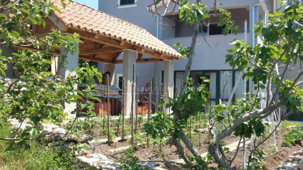 Haus zum Kauf 650.000 € 4 Zimmer 20 m² Cres