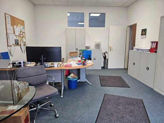 Bürofläche zur Miete provisionsfrei 14 € 6 Zimmer 155,2 m² Bürofläche Märkische Allee 76 Glienicke/Nordbahn 16548