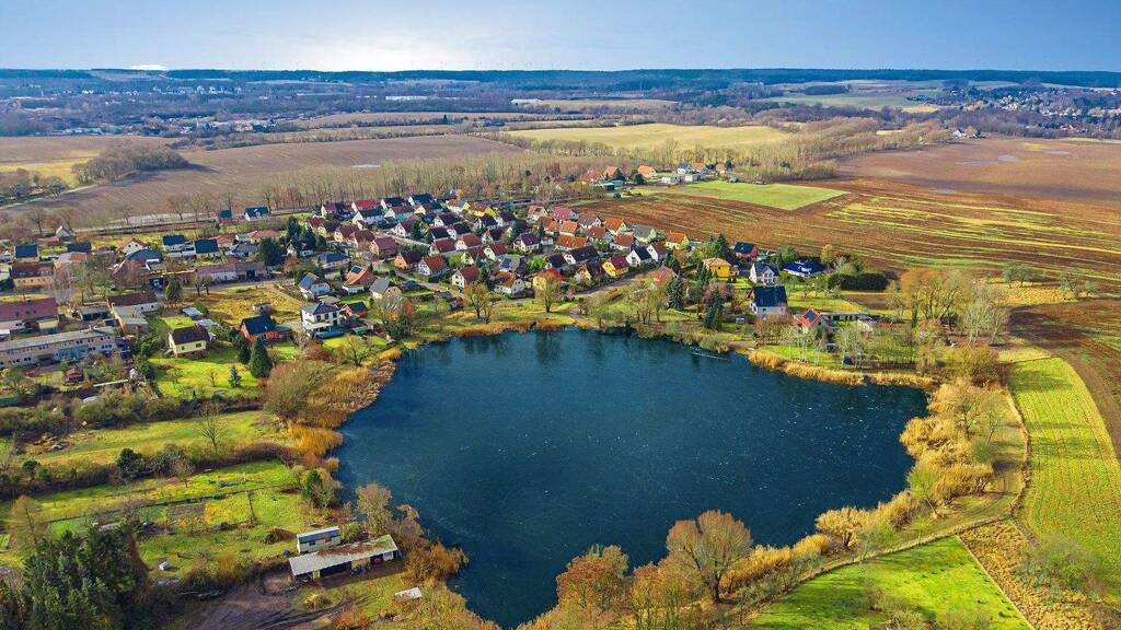 Mehrfamilienhaus zum Kauf 399.000 € 8 Zimmer 203,5 m² 667 m² Grundstück Kliestow Frankfurt 15234