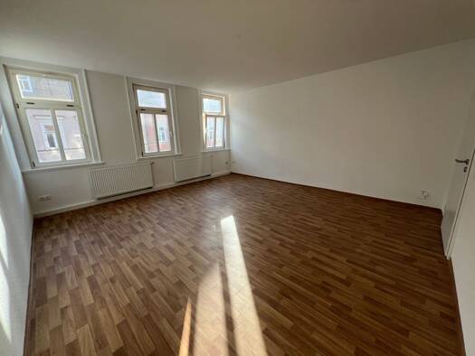 Wohnung zur Miete 730 € 3 Zimmer 72 m² Geschoss 1/2 frei ab 01.11.2026 Bremerstraße 6 Waltershausen Waltershausen 99880