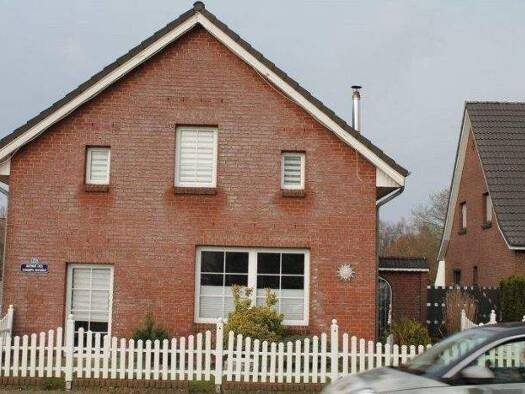 Einfamilienhaus zum Kauf 5 Zimmer 130 m² 1.951 m² Grundstück Padenstedt 24634