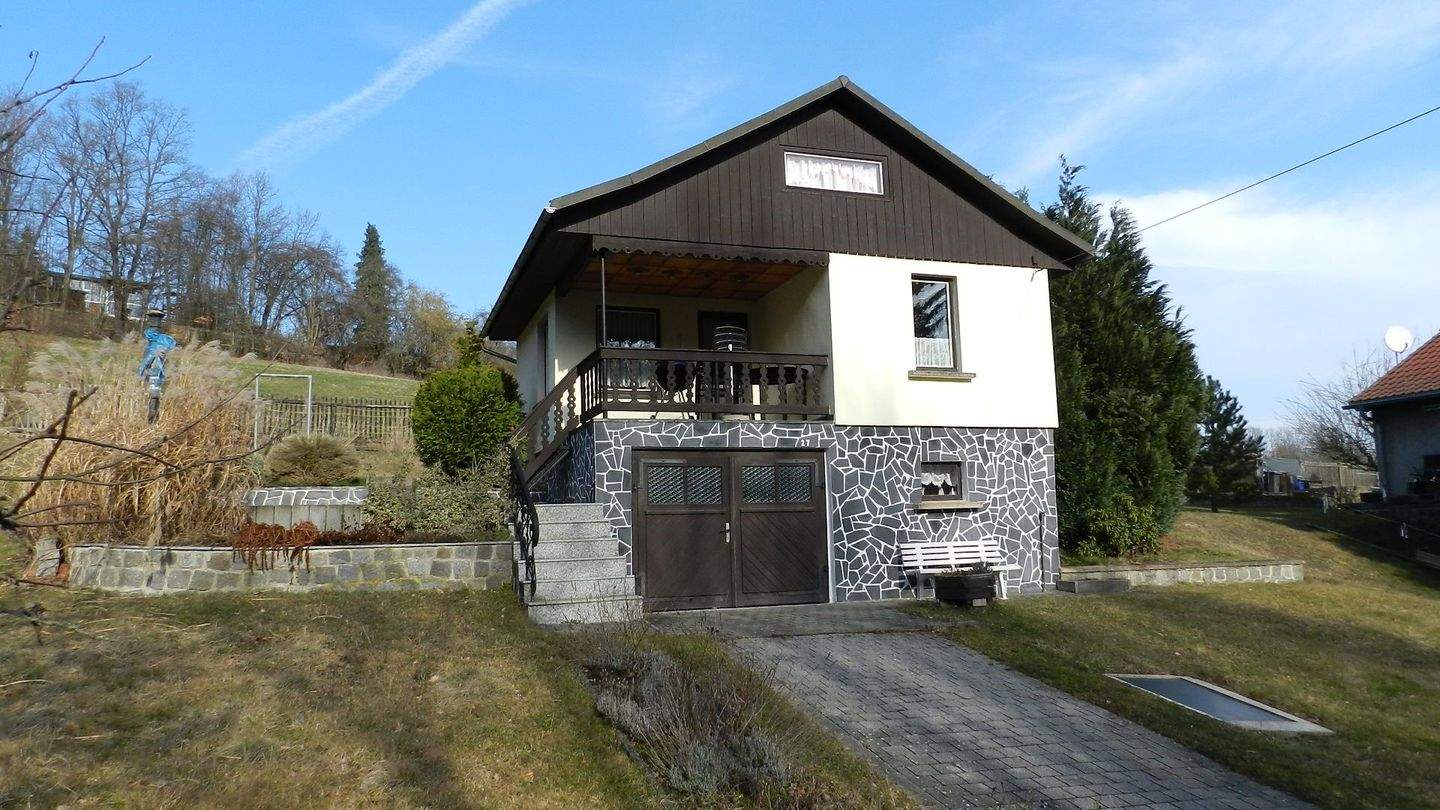 Immobilie in Saalfeld/Saale - Garten / Wochenendhaus in ruhiger Lage zu verkaufen - Bild 1