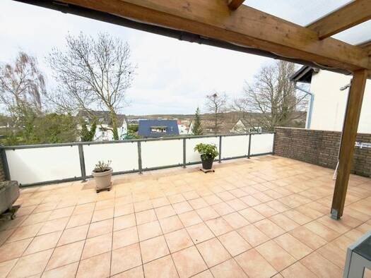 Einfamilienhaus zum Kauf 240.000 € 7 Zimmer 172 m² 127 m² Grundstück frei ab sofort Deilinghofen Hemer 58675