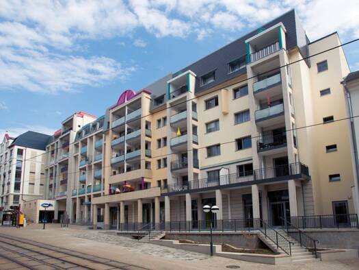 Wohnung zur Miete 372 € 2 Zimmer 61,2 m² 1. Geschoss Bahnhofstraße 30 Stadtmitte Plauen 08523