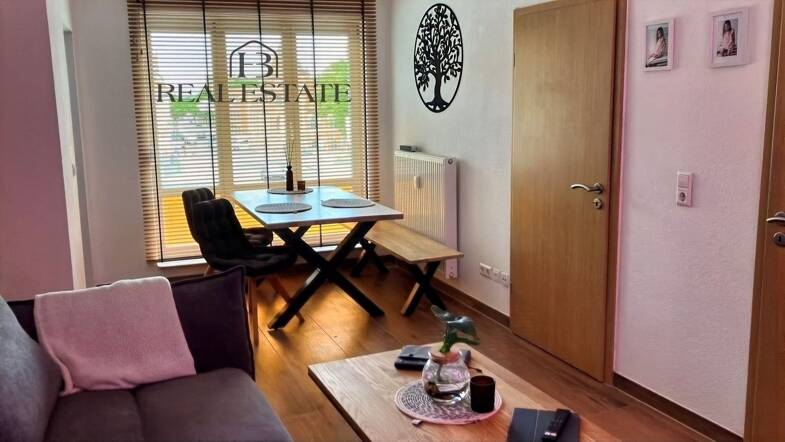 Wohnung zur Miete 380 € 3 Zimmer 45,5 m² frei ab 01.06.2025 Rathenower Straße 2-3 Stendal Stendal 39576