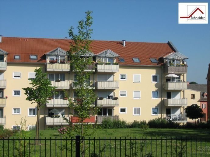 Wohnung zur Miete 335 € 2 Zimmer 51,5 m²<br/>Wohnfläche EG<br/>Geschoss ab sofort<br/>Verfügbarkeit Philippstraße 75 Meerane Meerane 08393