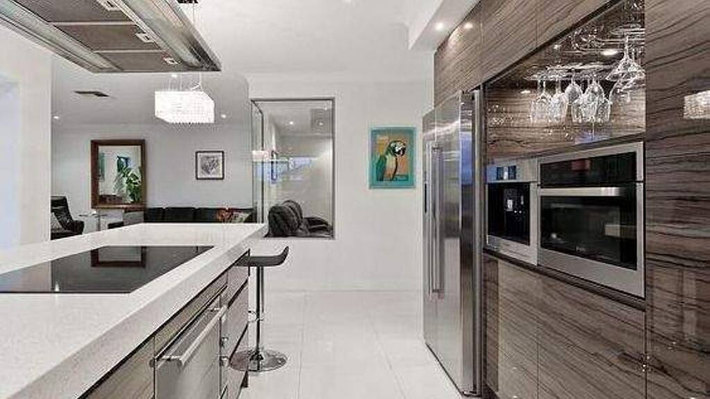 Haus zum Kauf 1.755.000 € 6 Zimmer 250 m² 400 m² Grundstück frei ab sofort Sonnenberg Wiesbaden 65191