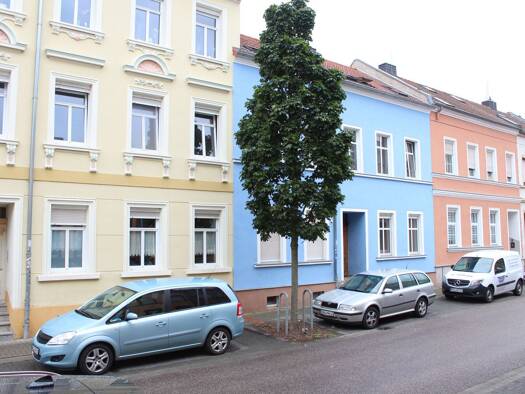 Wohnung zur Miete 240 € 2 Zimmer 37,9 m² frei ab sofort Mörikestraße 19 Roßlau Dessau-Roßlau 06862