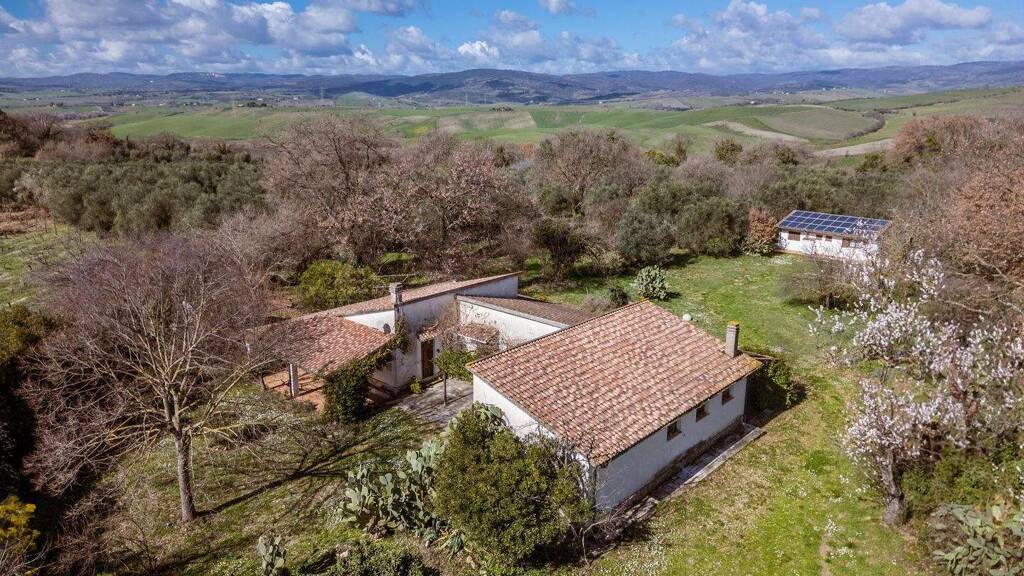 Bauernhaus zum Kauf 750.000 € 4 Zimmer 222 m² 150.000 m² Grundstück frei ab sofort Manciano 58014