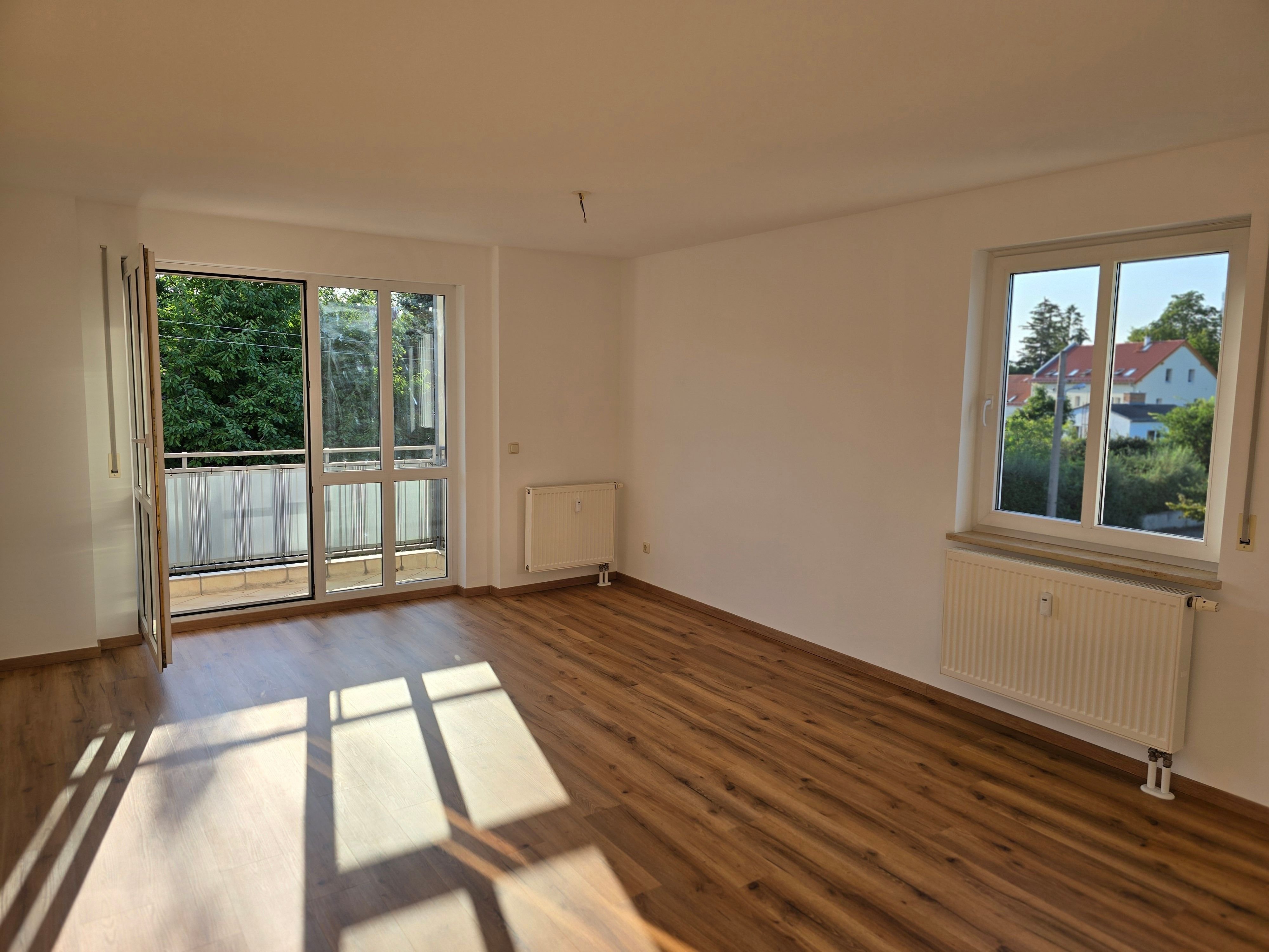 Wohnung zum Kauf 149.000 € 2 Zimmer 56,2 m²<br/>Wohnfläche 1.<br/>Geschoss ab sofort<br/>Verfügbarkeit Leutewitz Dresden 01157