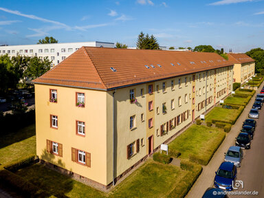 Wohnung zur Miete 338 € 2 Zimmer 45 m² EG frei ab 01.01.2025 Schneidlinger Straße 15 Semmelweisstraße Magdeburg 39112