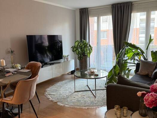 Wohnung zur Miete 885 € 2 Zimmer 63 m² Geschoss 1/4 frei ab 15.12.2025 Weiden Köln 50858