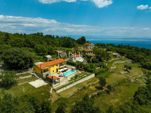 Haus zum Kauf 990.000 € 6 Zimmer 240 m² Moscenicka Draga Mošćenička Draga