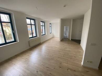 Wohnung zur Miete 330 € 1,5 Zimmer 54,7 m² 1. Geschoss frei ab sofort Altenburg Altenburg 04600