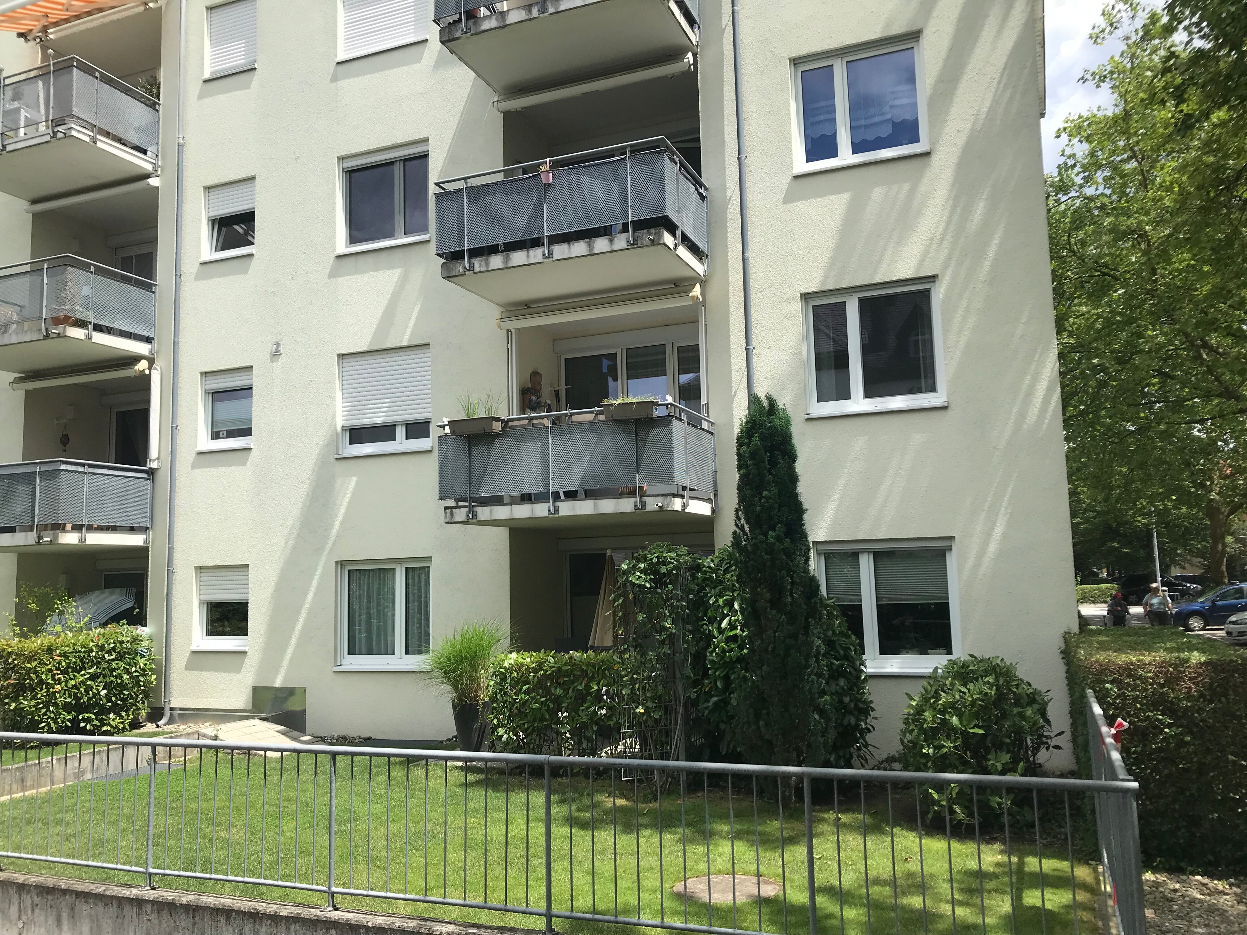 Wohnung zum Kauf 320.000 € 3,5 Zimmer 86 m²<br/>Wohnfläche EG<br/>Geschoss Ekkehard - Realschule 3 Singen (Hohentwiel) 78224