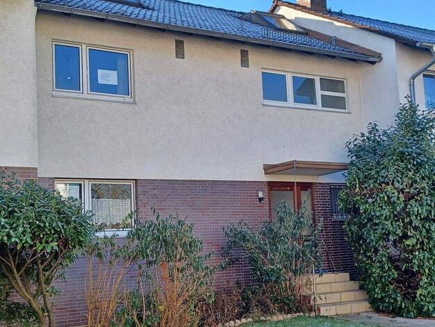 Reihenmittelhaus zum Kauf provisionsfrei 385.000 € 8 Zimmer 170 m² 417 m² Grundstück Großkrotzenburg 63538