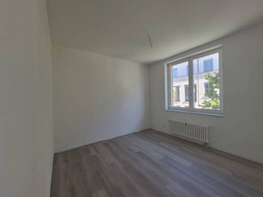 Wohnung zur Miete - Erstbezug 400 € 2 Zimmer 38,2 m² frei ab sofort Karthausstr. 3 Zentrum Schwedt /Oder 16303