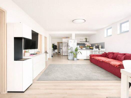 Wohnung zum Kauf 349.000 € 4 Zimmer 120 m² EG Buchen Buchen (Odenwald) 74722