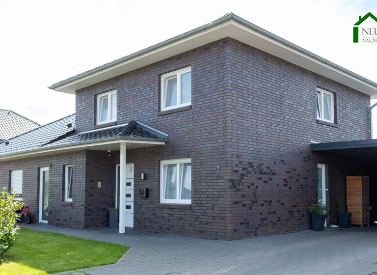 Mehrfamilienhaus zum Kauf 549.000 € 8 Zimmer 211,7 m²<br/>Wohnfläche 734 m²<br/>Grundstück Elsfleth Elsfleth 26931