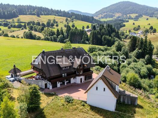 Villa zum Kauf 3.400.000 € 16 Zimmer 712 m² 11.614 m² Grundstück frei ab 01.07.2026 Gaß Bernau 79872