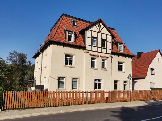 Wohnung zur Miete 370 € 2 Zimmer 45 m² 1. Geschoss frei ab sofort Coschützer Strasse79 Freital 01705