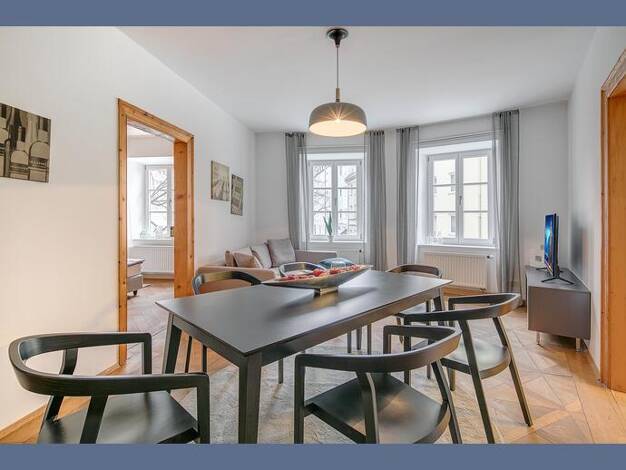 Wohnung zur Miete Wohnen auf Zeit 4.200 € 4 Zimmer 110 m² Altstadt-Lehel München 80538