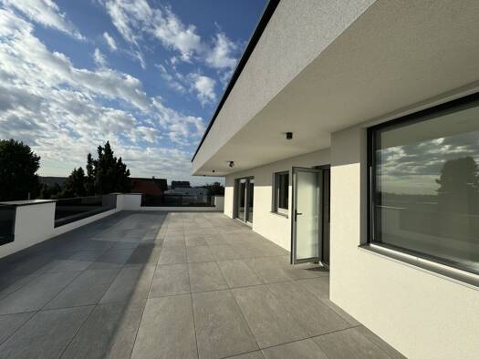 Penthouse zur Miete - Erstbezug 1.700 € 2 Zimmer 83 m² frei ab sofort Straßgang Graz 8054