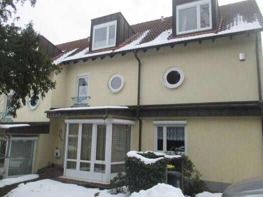 Reihenmittelhaus zum Kauf 465.000 € 5 Zimmer 108 m² 225 m² Grundstück frei ab 01.05.2026 Baunsbergstraße 31 B Bad Wilhelmshöhe Kassel 34131