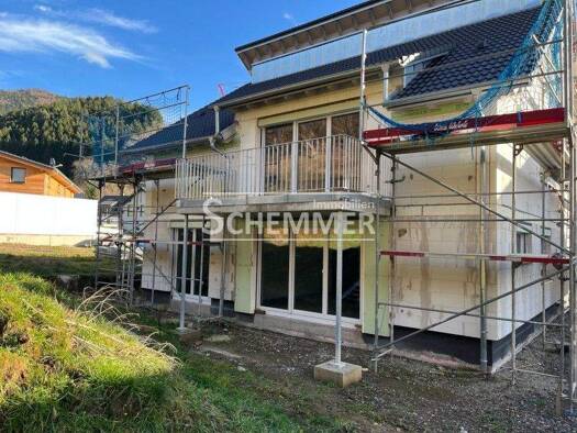 Wohnung zur Miete - Erstbezug 1.084 € 3 Zimmer 98,5 m² frei ab 01.04.2026 Simonswald 79263