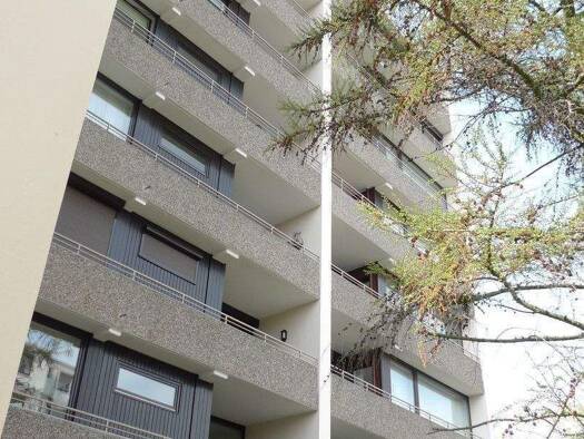 Wohnung zum Kauf 155.000 € 2 Zimmer 59 m² Aschaffenburger Straße 18 Weidedamm West 28215