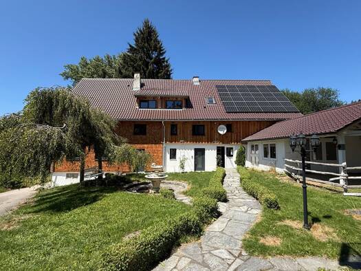 Wohnung zur Miete 1.350 € 3 Zimmer 87 m² 1. Geschoss Großholzleute Isny im Allgäu 88316