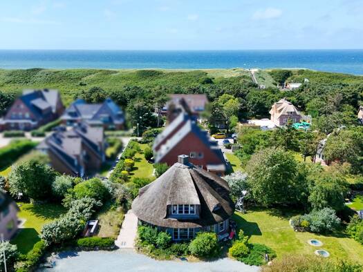 Haus zum Kauf 3.500.000 € 6 Zimmer 370 m² 1.206 m² Grundstück Westerland Sylt 25980