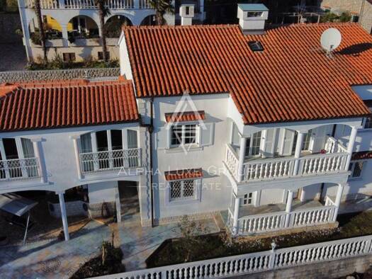 Haus zum Kauf 1.750.000 € 8 Zimmer 430 m² Opatija, Pokupsko Pokupsko