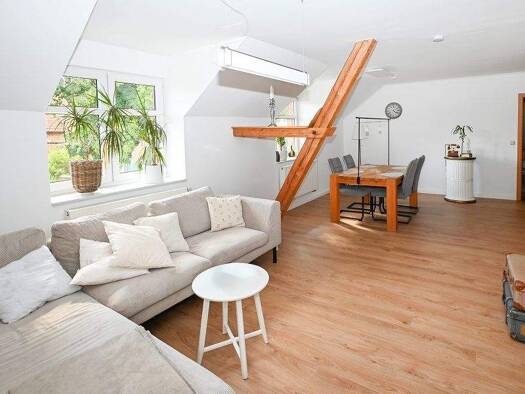 Mehrfamilienhaus zum Kauf 395.000 € 10 Zimmer 290 m² 615 m² Grundstück Celle 29353