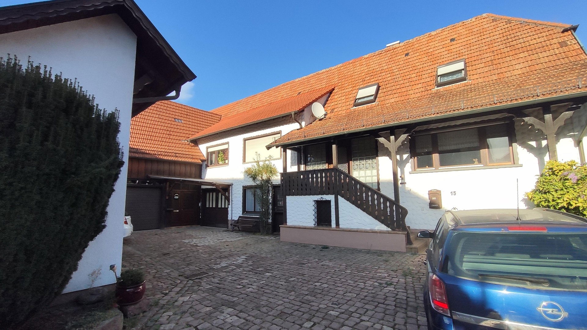 Mehrfamilienhaus zum Kauf provisionsfrei 670.000 € 8 Zimmer 247 m²<br/>Wohnfläche 750 m²<br/>Grundstück Malsch Malsch 76316