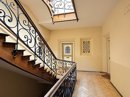 Wohnung zum Kauf 1.090.000 € 2,5 Zimmer 75 m² frei ab sofort Maxvorstadt München 80335