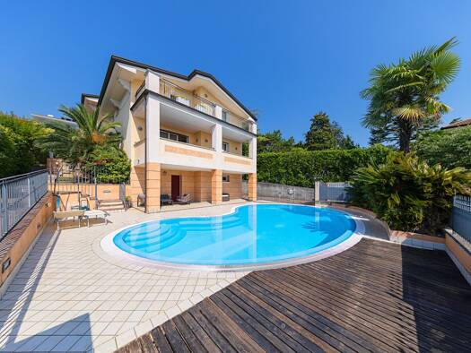 Wohnung zum Kauf 745.000 € 4 Zimmer 124,1 m² 1. Geschoss Desenzano del Garda 25015