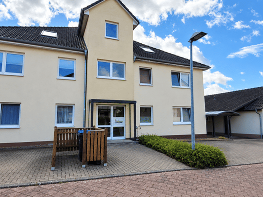 Wohnung zum Kauf provisionsfrei 245.000 € 3 Zimmer 93,6 m² Geschoss 2/3 frei ab sofort Gartenstadt Schwerin 19061