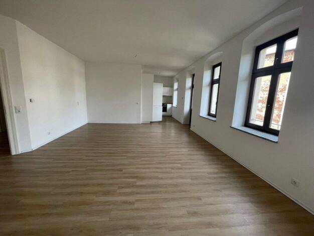 Wohnung zur Miete 880 € 4 Zimmer 121,9 m² 2. Geschoss frei ab 01.04.2026 Brautwiesenstraße 30 Innenstadt Görlitz 02826
