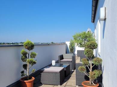 Terrassenwohnung zur Miete 700 € 2 Zimmer 80 m² Geschoss 4/5 frei ab 01.09.2025 Straubing 94315