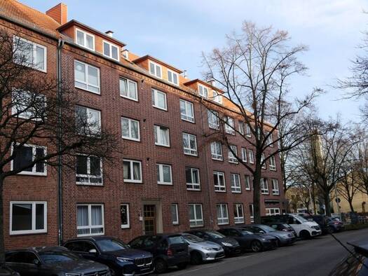 Mehrfamilienhaus zum Kauf als Kapitalanlage geeignet 3.449.000 € 1.172 m² 940 m² Grundstück Barmbek-Süd Nord 22081