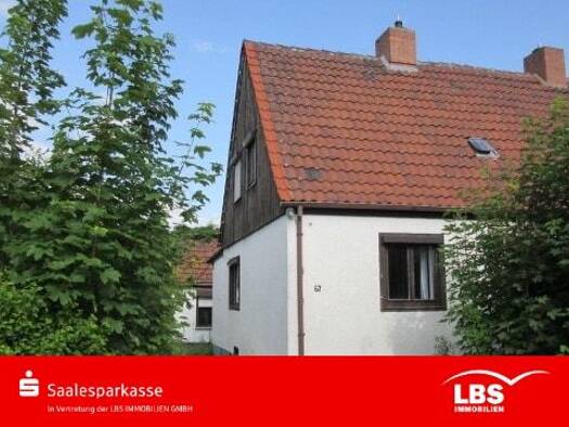 Doppelhaushälfte zum Kauf 87.000 € 4 Zimmer 80 m² 817 m² Grundstück Hohenthurm Landsberg 06188