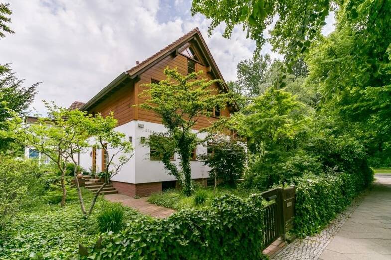 Einfamilienhaus kaufen in Berlin Zehlendorf immowelt