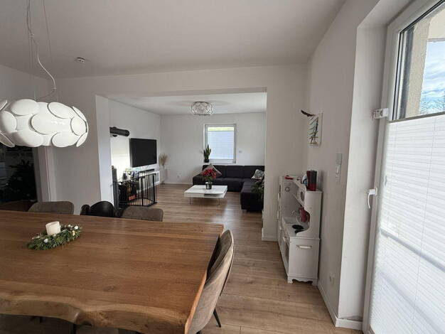 Einfamilienhaus zum Kauf provisionsfrei 459.000 € 8 Zimmer 194 m² 413 m² Grundstück Limburger Straße 40 Rückershausen Aarbergen 65326